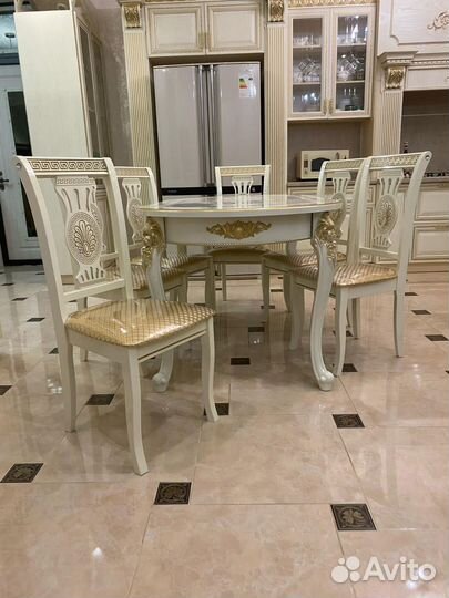 Стол Версачи