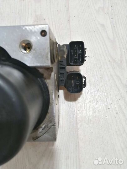 Блок ABS, абс тойота Toyota Mark Ii GX100 1G-FE