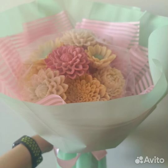 Съедобный букет из шоколада