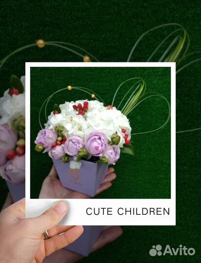 Композиции из живых цветов