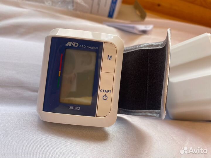 Тонометр на запястье