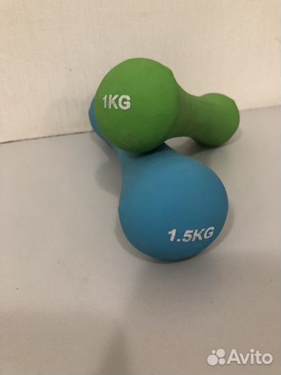 Гантели нескользящие 2,5кг и 1кг