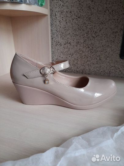 Туфли женские 38 размер