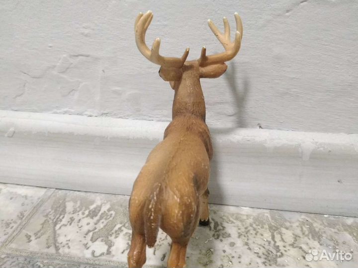 Игрушка олень