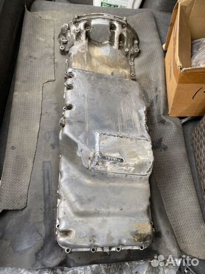 Картер двигателя Mercedes w140 S300 SE,SEL/S320