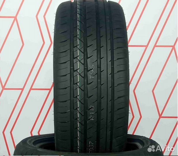 Arivo Ultra ARZ4 245/40 R18 97W