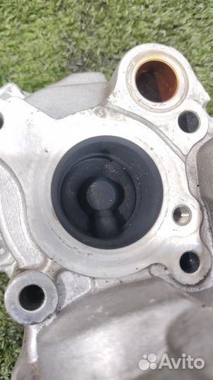 Клапан рециркуляции (EGR) Mercedes Benz E-class W