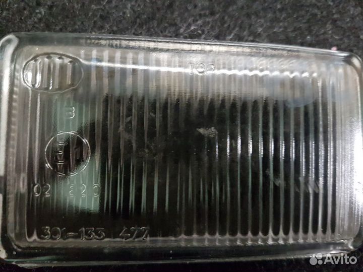 Стекло Противотуманной фары Passat B3 88-93