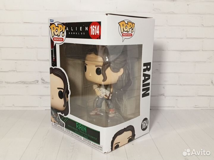 Funko Pop Rain Alien №1614 (damage box)