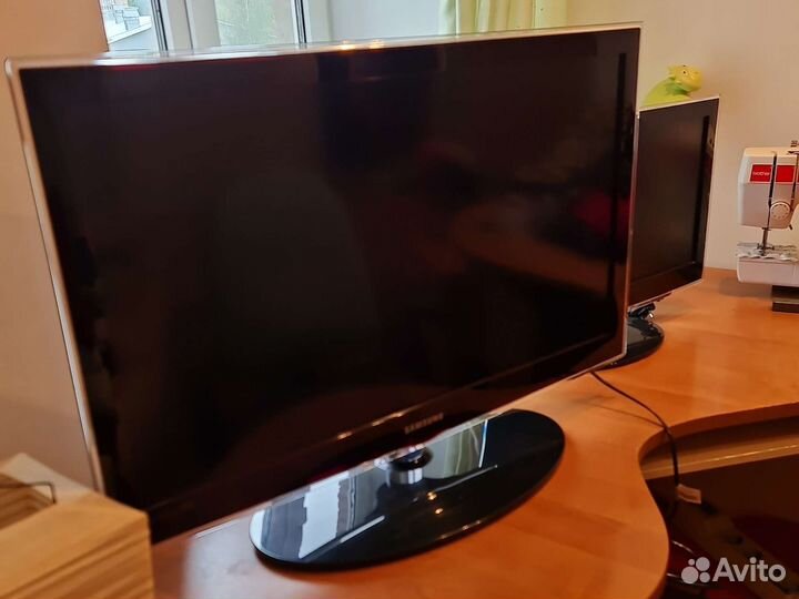 Телевизор Samsung UE32C4000pwxru