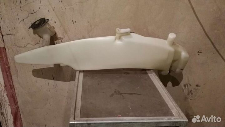 Бачок омывателя Ford Focus 1