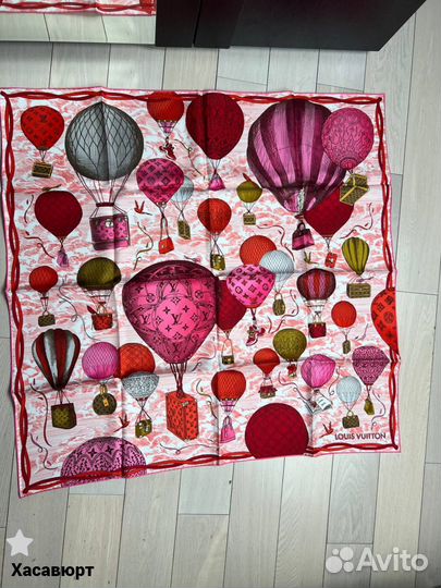 Платки LV оптом из Италии