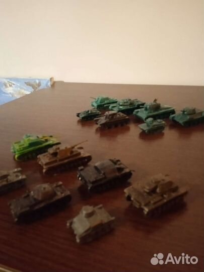 Танки 1:100 набор 14 разных