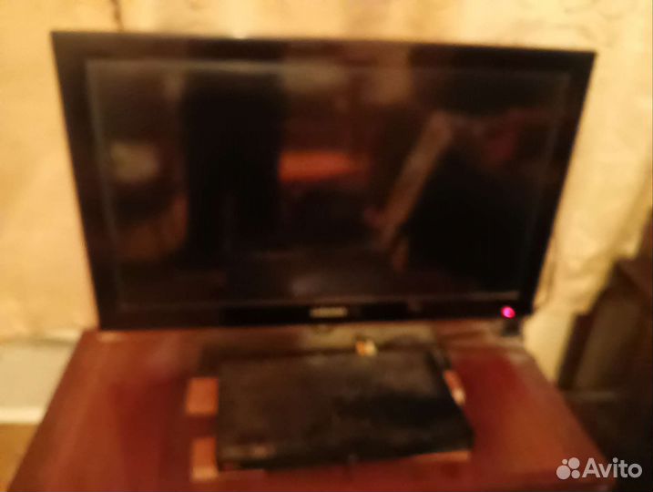 Телевизор samsung