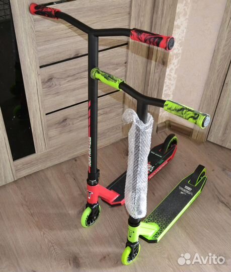 Трюковой самокат новый