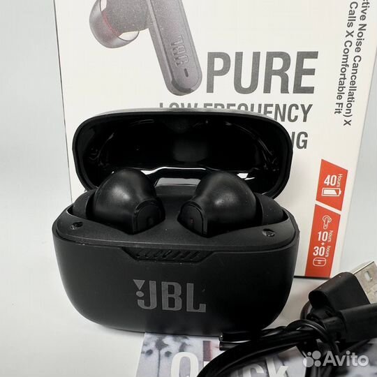 JBL Tune 230nc