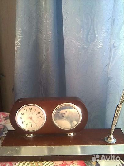 Настольные письменные принадлежности