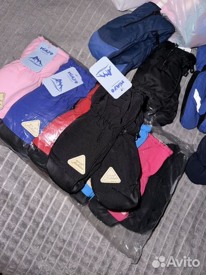 Варежки черные 2-4