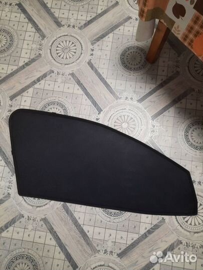 Шторки каркасные с магнитами на Volkswagen Golf 5