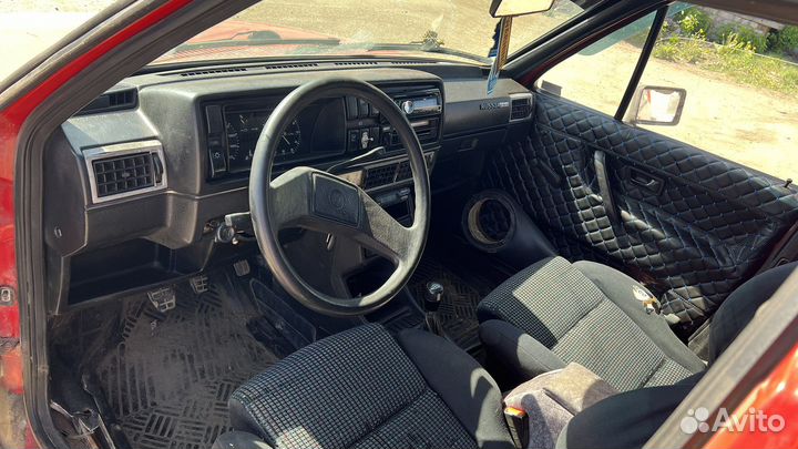 В разборе Vw Джетта 2 1.3л (MH)