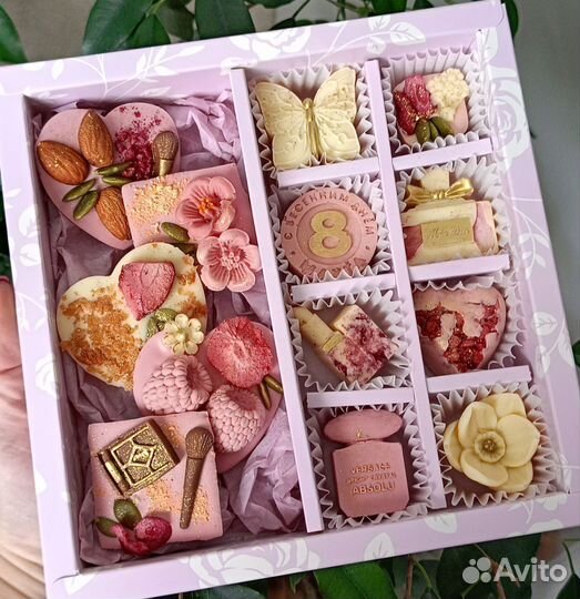 Шоколад ручной работы. Подарок девушке