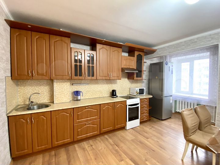 2-к. квартира, 60 м², 3/5 эт.