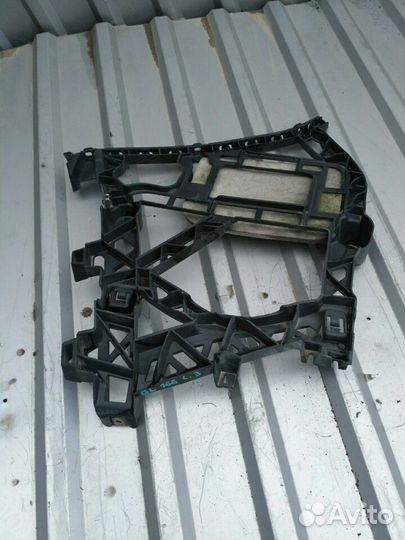 Кронштейн бампера задний левый Mercedes GL 166