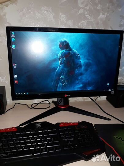 Монитор для компьютера 22 дюйма