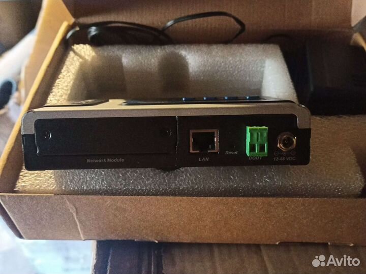 Сервер (преобразователь) moxa NPort 6450 б/у в кор