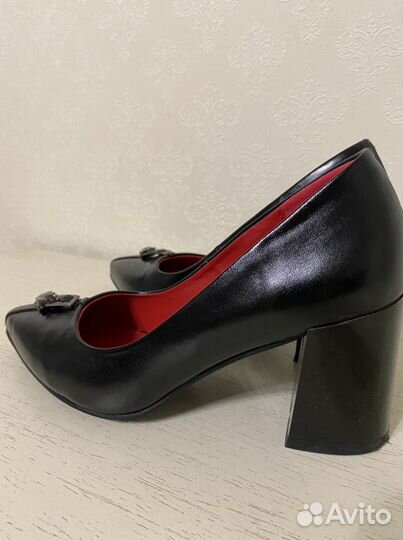 Туфли женские 37 размер