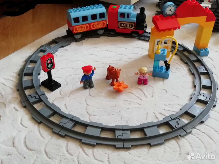Lego duplo поезд