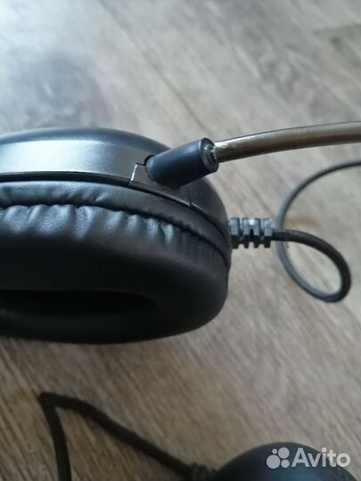 Игровые наушники
