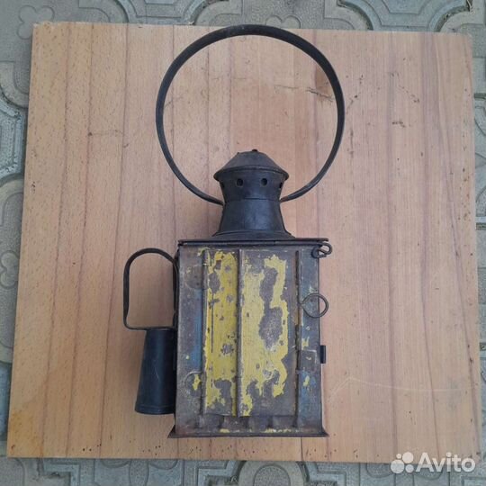 Фонарь железнодорожника