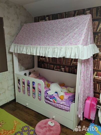 Балдахин на кровать домик