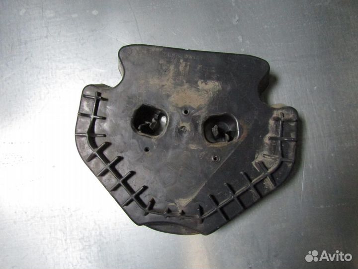 Кронштейн стеклоподъемника Sandero 2009-2014