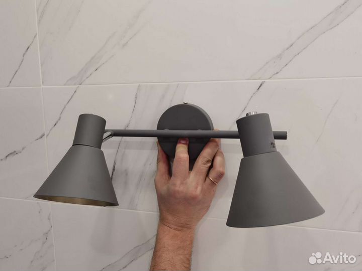Стильный светильник/бра новый