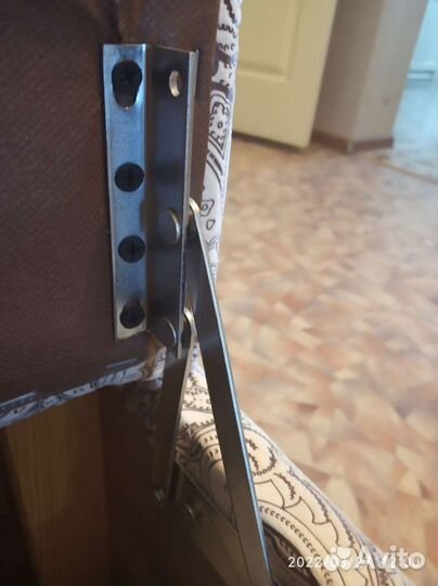 Банкетка в прихожую