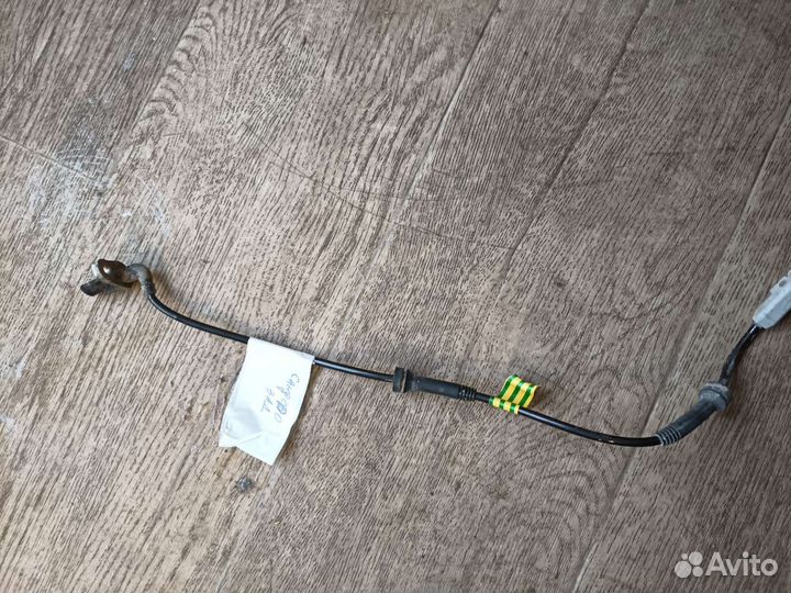 Датчик ABS Renault Sandero Stepway 2