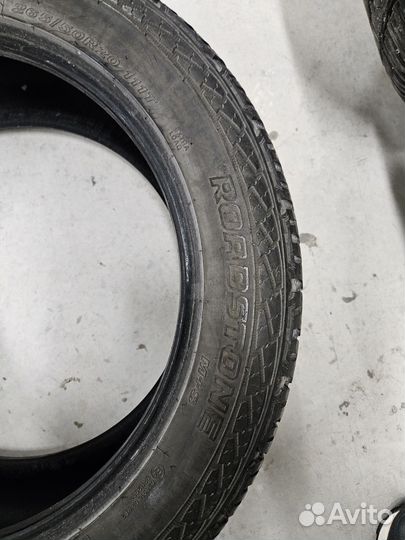 Roadstone Roadian A/T RA7 265/50 R20 111T