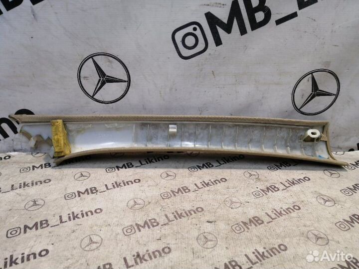 Накладка стойки передняя левая Mercedes S-Class