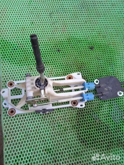 Ручка кпп Mitsubishi Colt Z31A/Z32A/Z33A/Z34A/Z35A