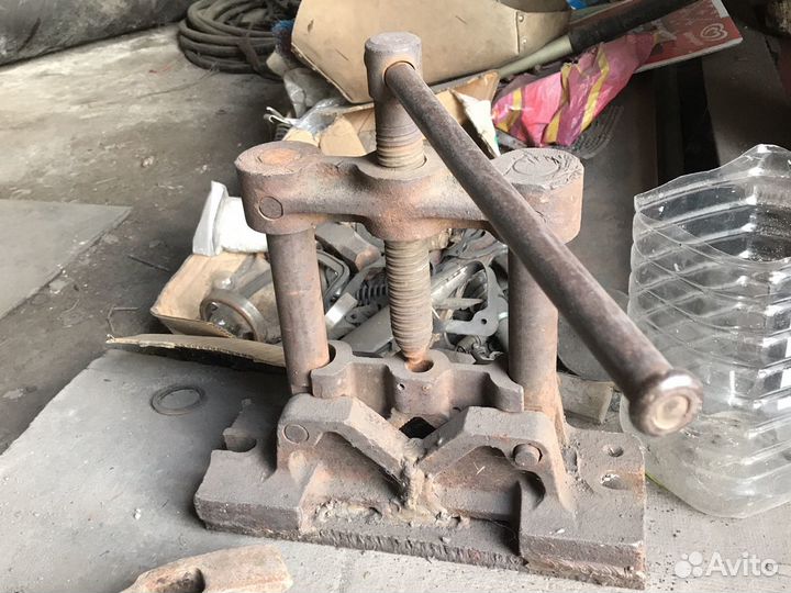 Тиски трубные