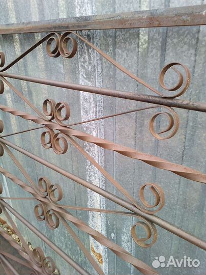 Решетка на окно б.у