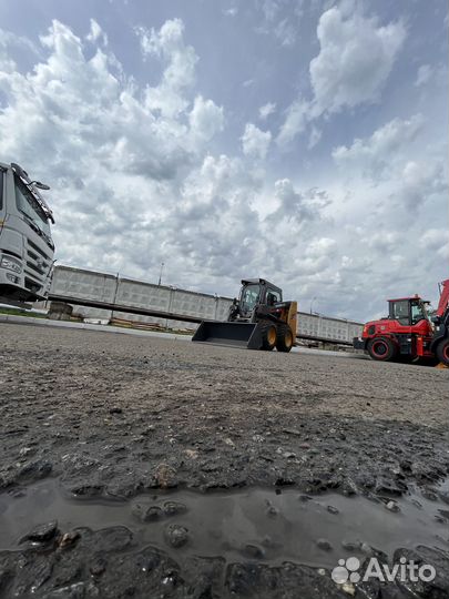 Мини-погрузчик Lonking CDM312, 2023