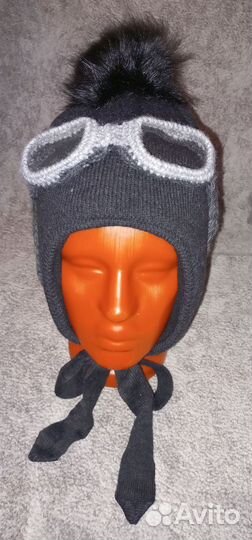 Шапка с очками