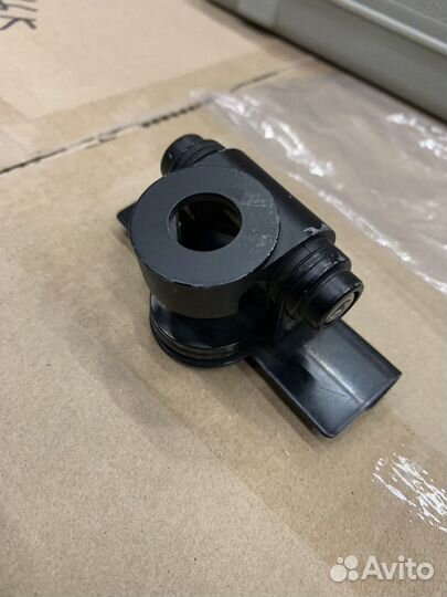 Кронштейн автомобильной антенны Diamond K400