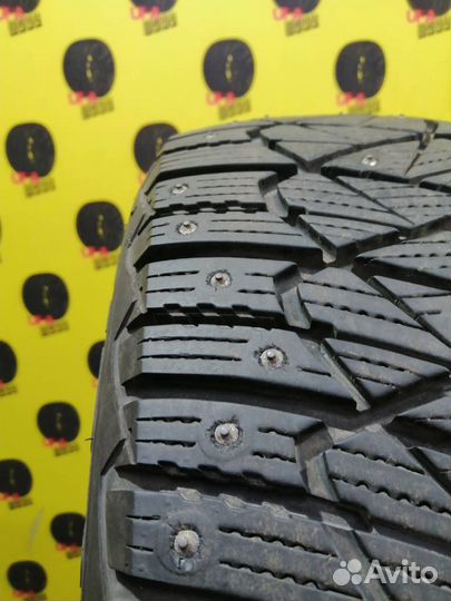 Goodyear Ultragrip 600 215/55 R16
