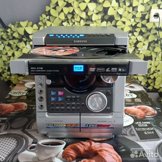 Музыкальный центр и DVD player