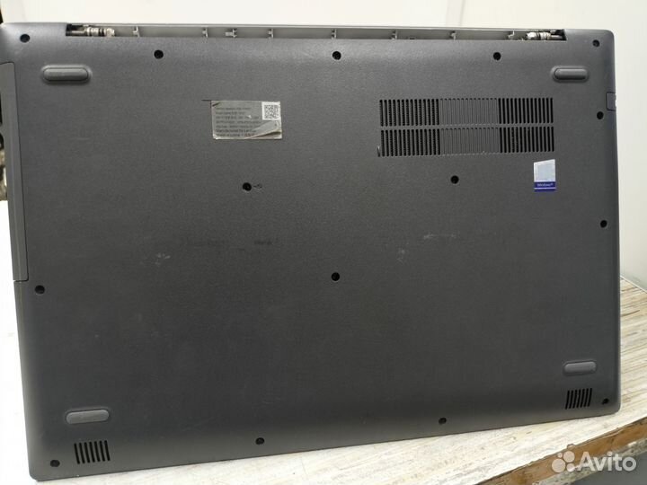 Ноутбук Lenovo ideapad 330-17ast