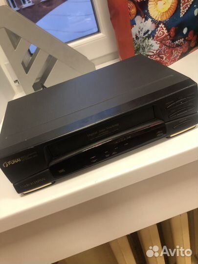 Видеомагнитофон